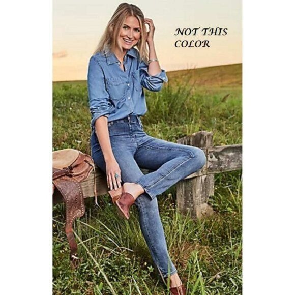 Denim & Co. Canyon Retreat Easy Stretch Denim Jean 6 PETITE (404) - Picture 3 of 4